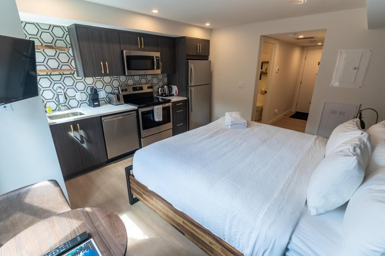 Studio Apartment (No On-Site Parking),1008968644:JPEG